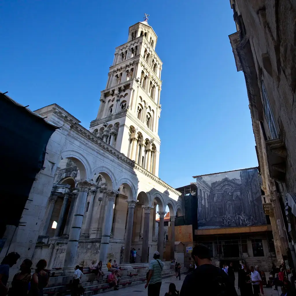 st dominus cathedral split